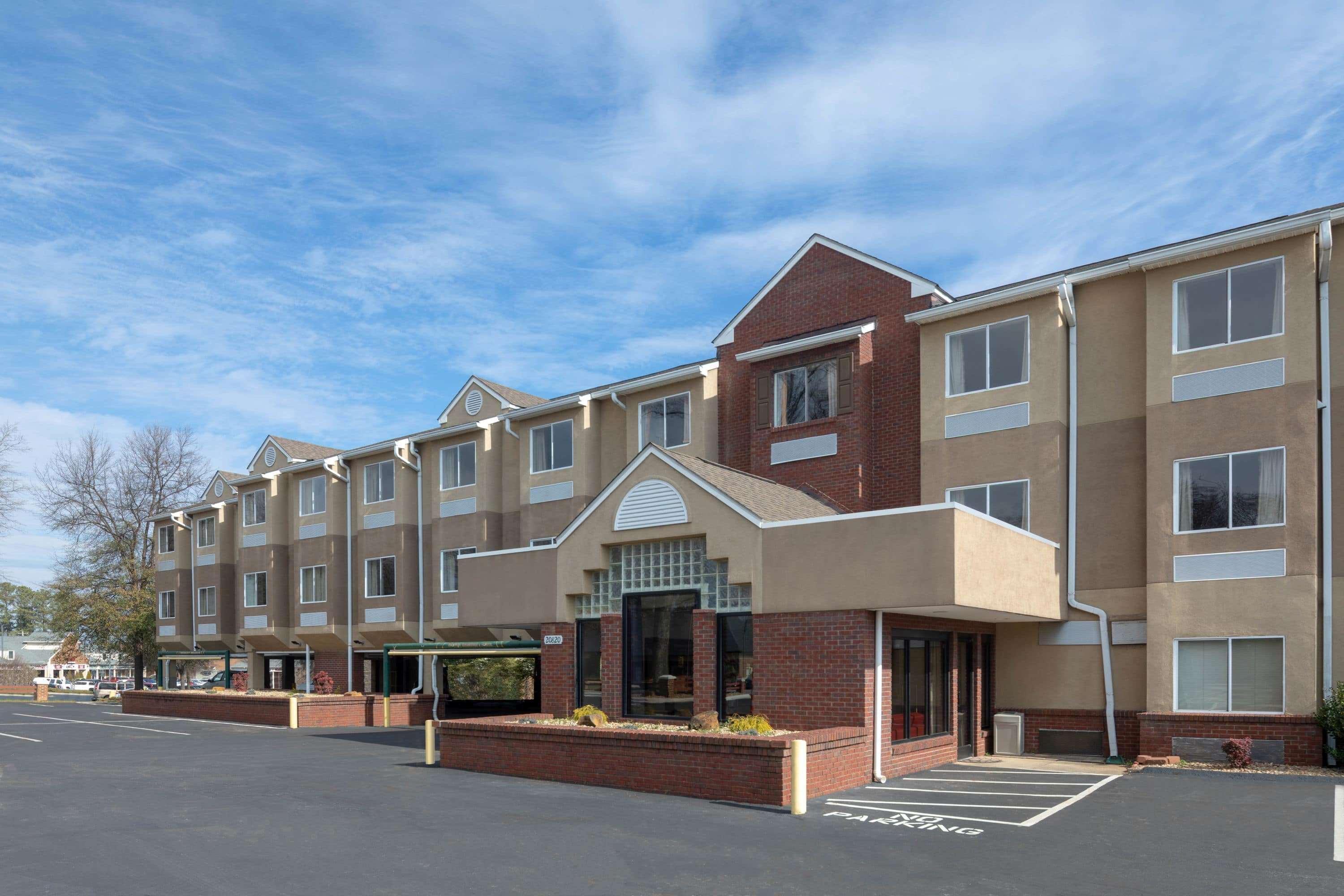 Microtel Inn By Wyndham Lake Norman Cornelius Luaran gambar